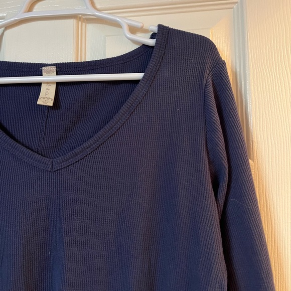 Altar’d State S navy, flowy long sleeve! - Picture 3 of 6